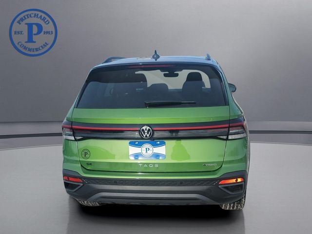 2026 Volkswagen Taos 1.5T SE Black