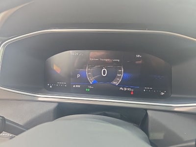 2026 Volkswagen Taos 1.5T SE Black