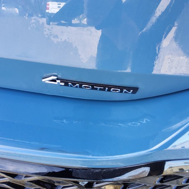 2025 Volkswagen Tiguan 2.0T SE R-Line Black