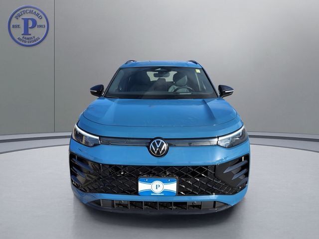 2025 Volkswagen Tiguan 2.0T SE R-Line Black