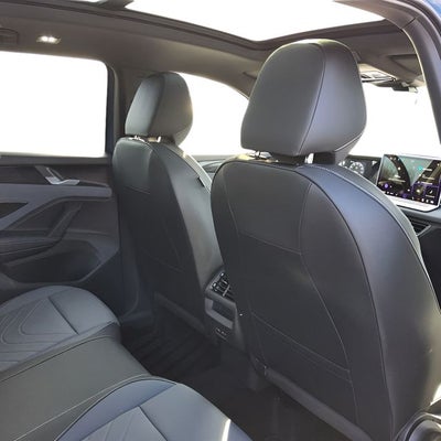 2025 Volkswagen Tiguan 2.0T SE R-Line Black