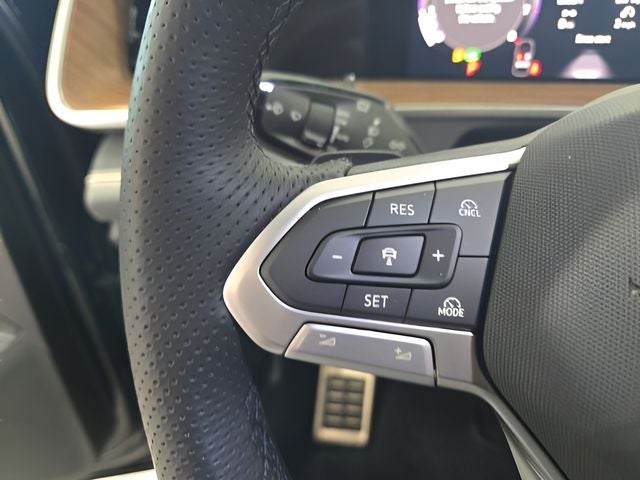 2026 Volkswagen Tiguan 2.0T SEL R-Line Turbo