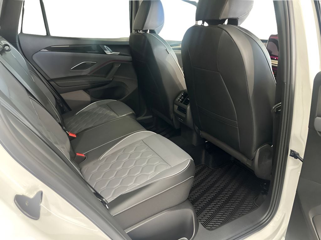 2026 Volkswagen Tiguan 2.0T SEL R-Line Turbo
