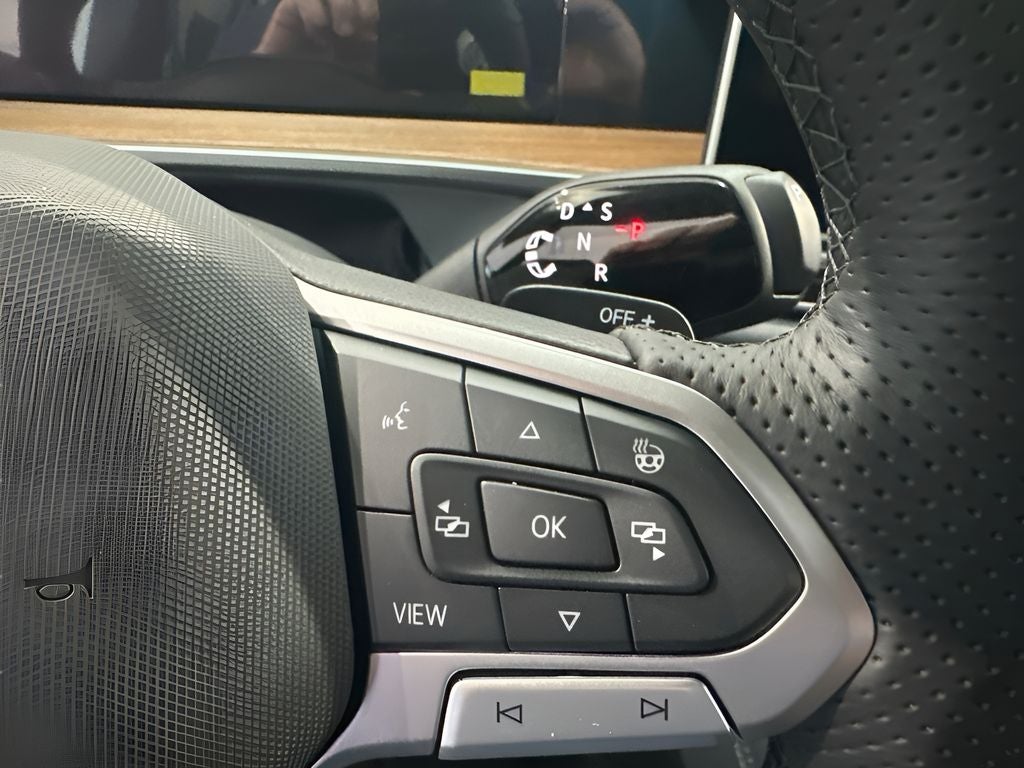 2026 Volkswagen Tiguan 2.0T SEL R-Line Turbo