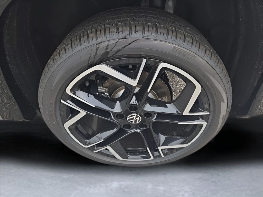 2026 Volkswagen Tiguan 2.0T SEL R-Line Turbo