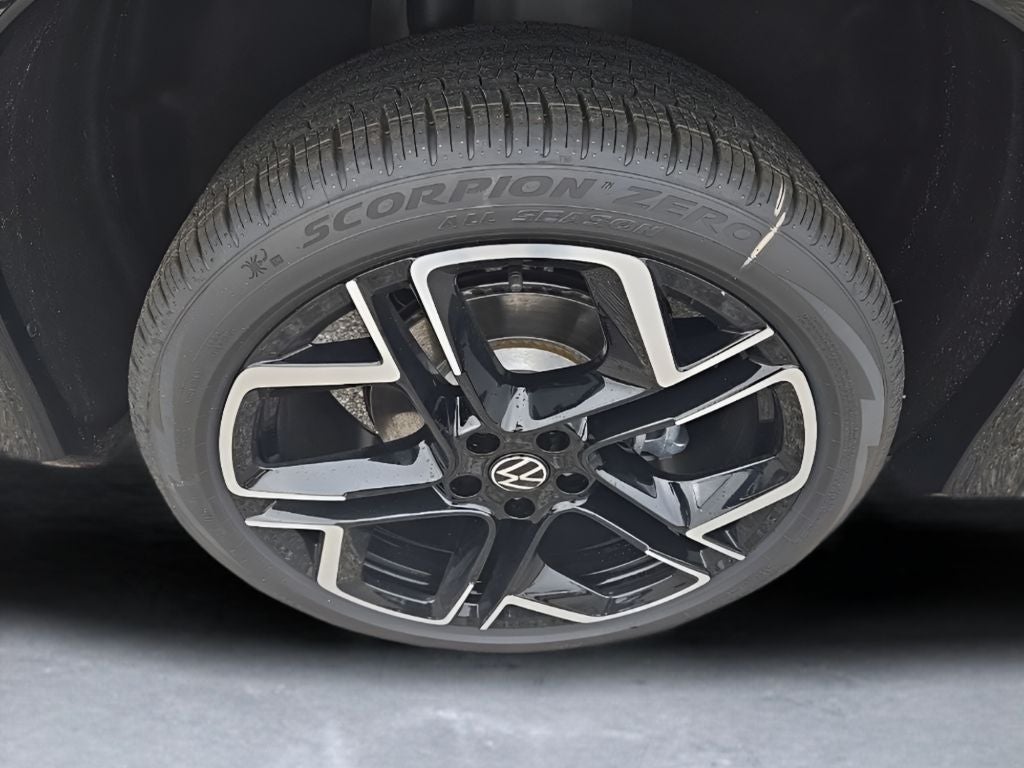 2026 Volkswagen Tiguan 2.0T SEL R-Line Turbo