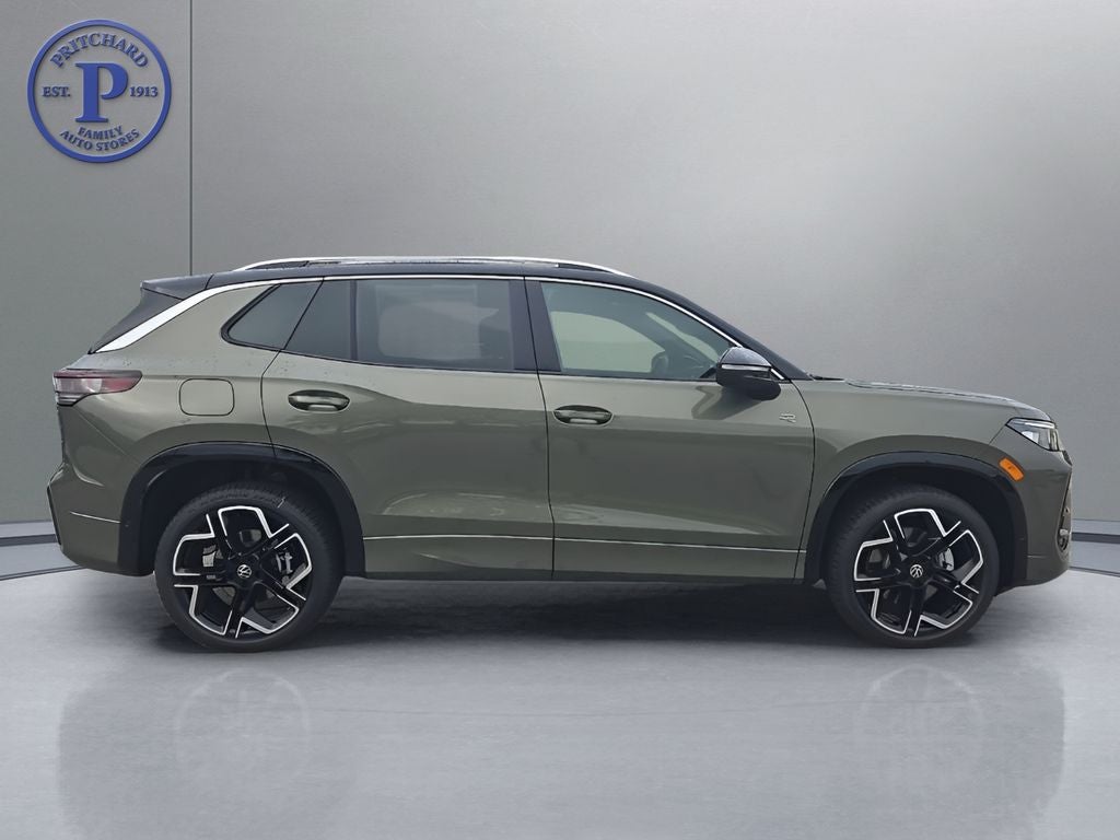 2026 Volkswagen Tiguan 2.0T SEL R-Line Turbo