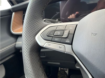 2026 Volkswagen Tiguan 2.0T SEL R-Line Turbo