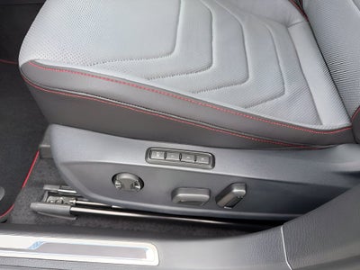 2027 Volkswagen Jetta Autobahn FWD