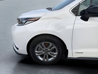 2021 Toyota Sienna XSE 7 Passenger