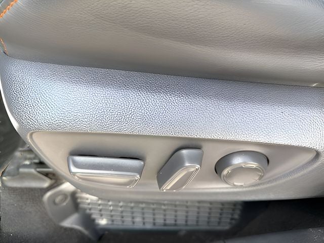 2021 Toyota Sienna XSE 7 Passenger