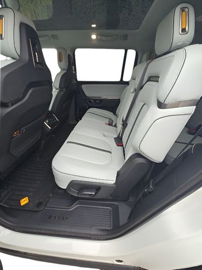 2023 Rivian R1S Adventure