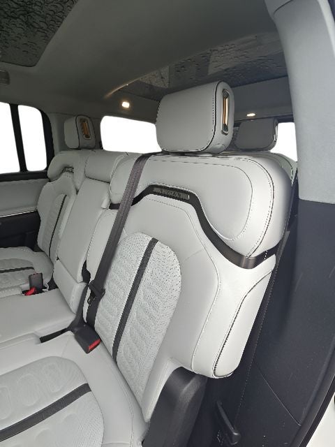 2023 Rivian R1S Adventure