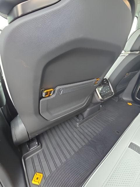 2023 Rivian R1S Adventure