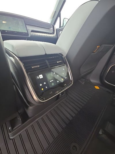 2023 Rivian R1S Adventure