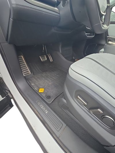 2023 Rivian R1S Adventure