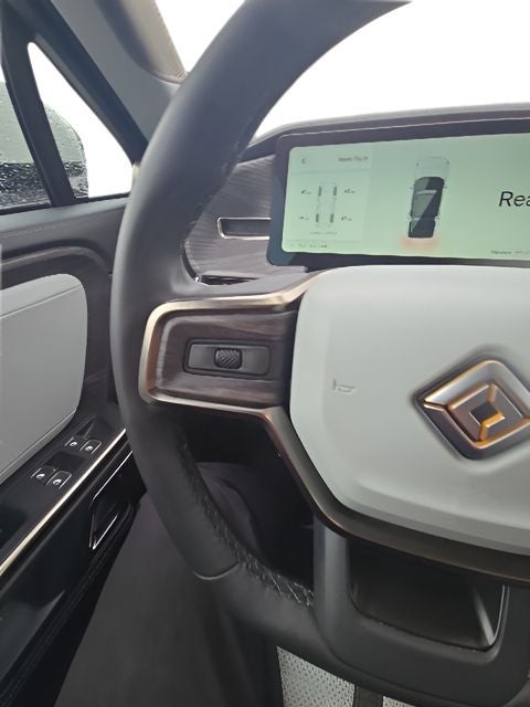 2023 Rivian R1S Adventure
