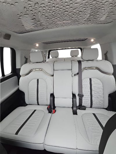 2023 Rivian R1S Adventure