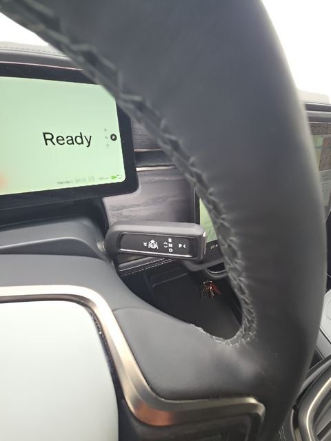 2023 Rivian R1S Adventure