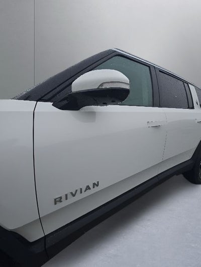 2023 Rivian R1S Adventure
