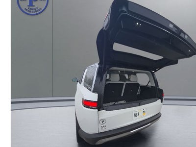 2023 Rivian R1S Adventure