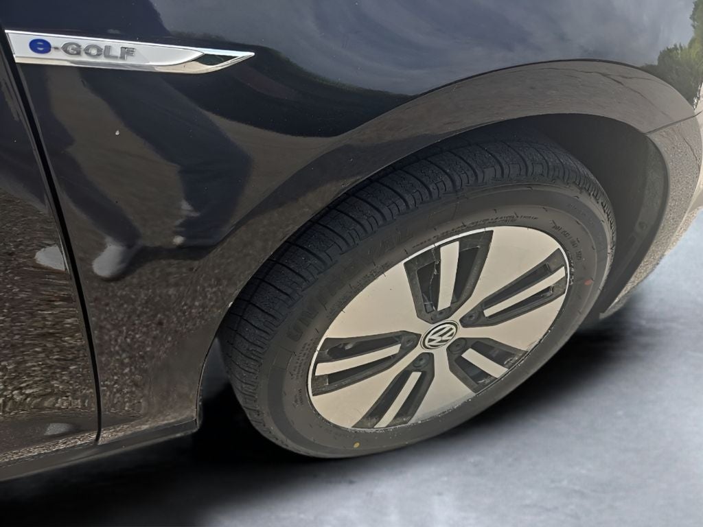 2018 Volkswagen e-Golf SEL