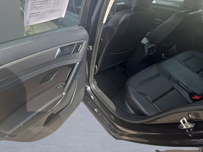 2018 Volkswagen e-Golf SEL