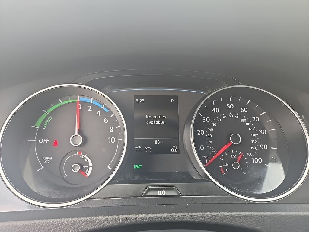2018 Volkswagen e-Golf SEL