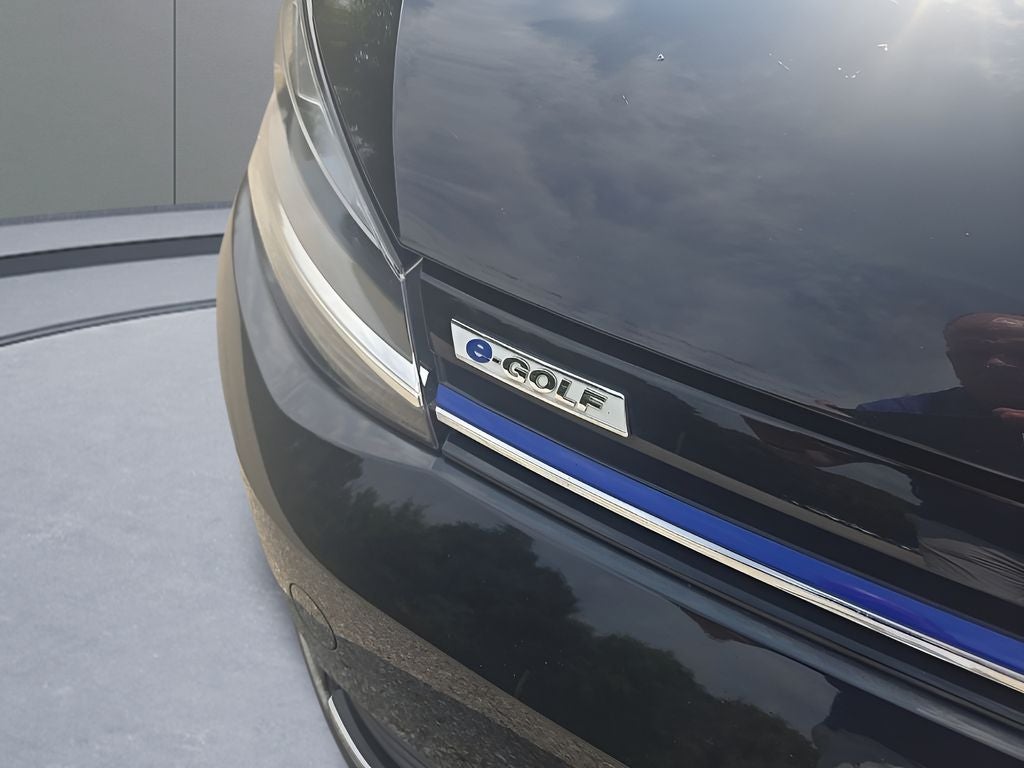 2018 Volkswagen e-Golf SEL